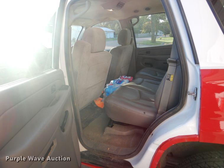 image for item FM9748 2004 Chevrolet Tahoe SUV