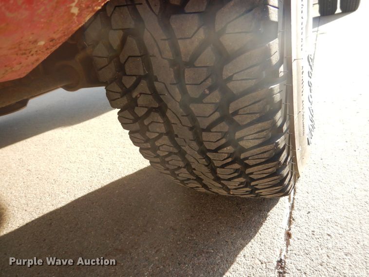 image for item FM9748 2004 Chevrolet Tahoe SUV