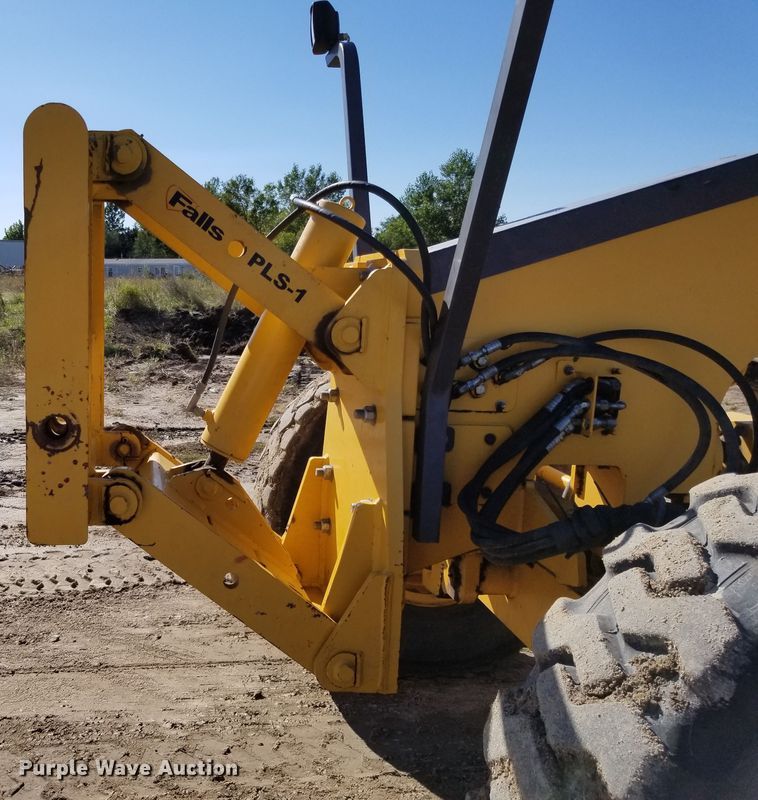 image for item FU9549 Volvo G946 motor grader