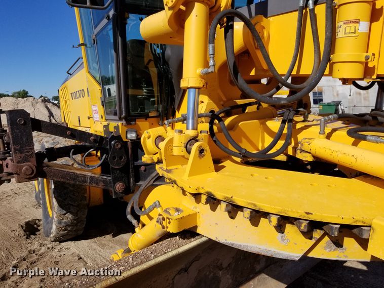 image for item FU9549 Volvo G946 motor grader