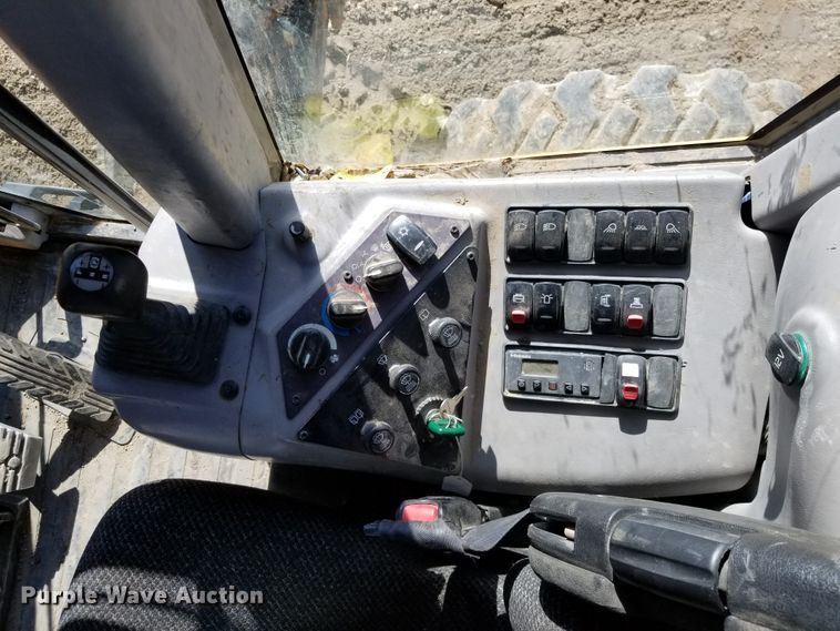 image for item FU9549 Volvo G946 motor grader