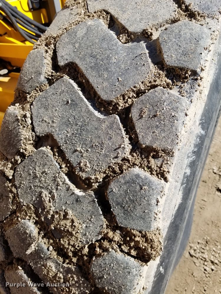 image for item FU9549 Volvo G946 motor grader