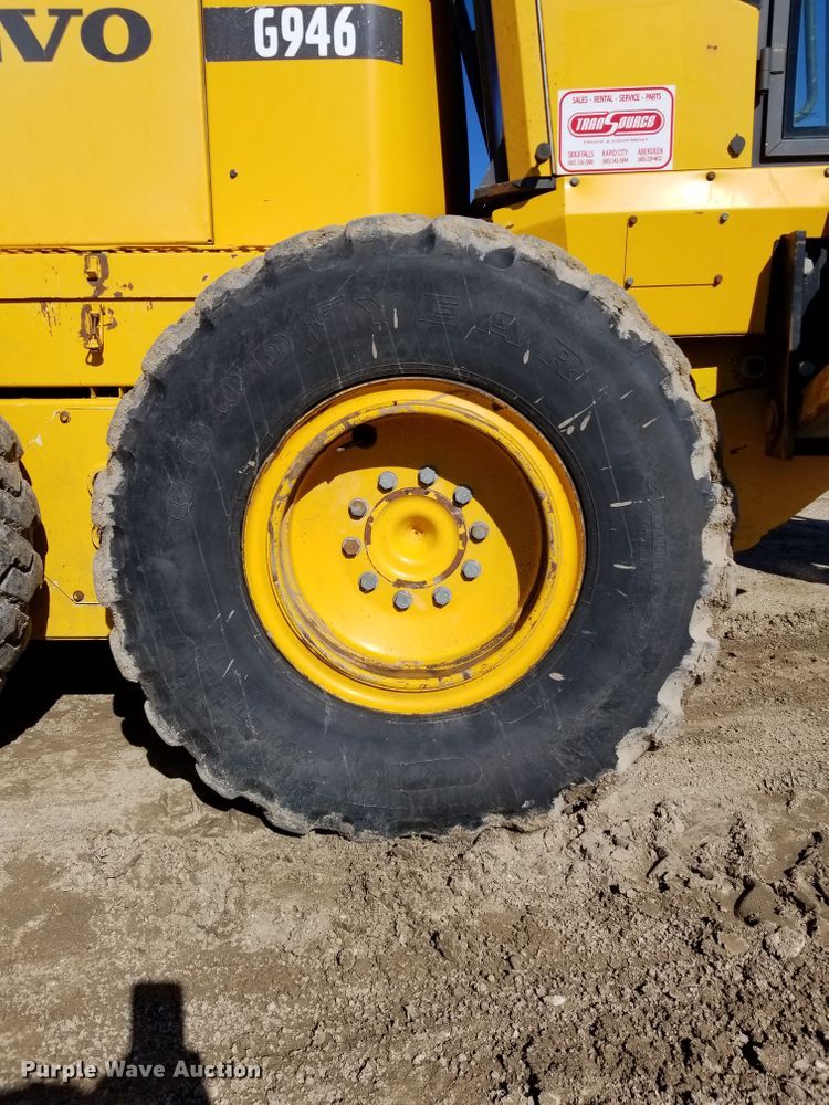 image for item FU9549 Volvo G946 motor grader