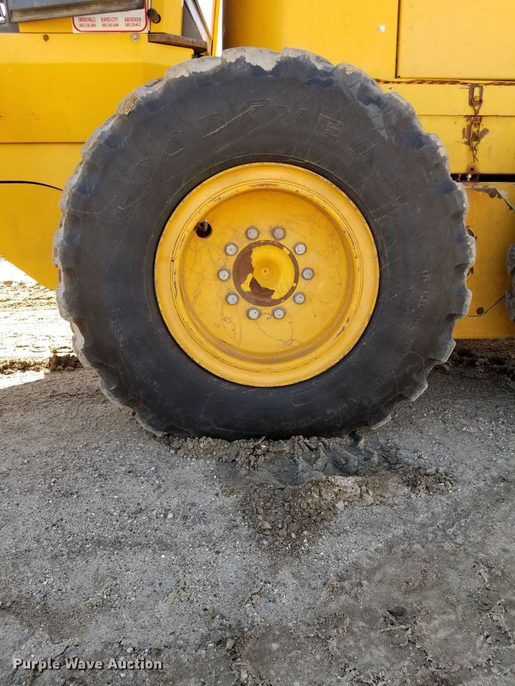 image for item FU9549 Volvo G946 motor grader