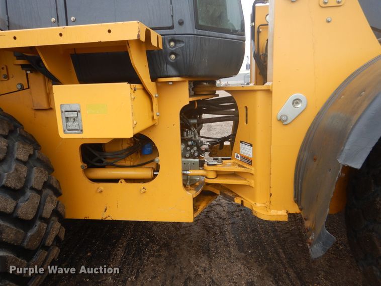 image for item FU9579 2013 John Deere 644K wheel loader