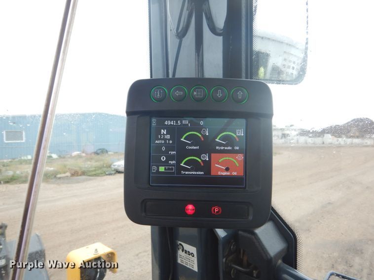 image for item FU9579 2013 John Deere 644K wheel loader