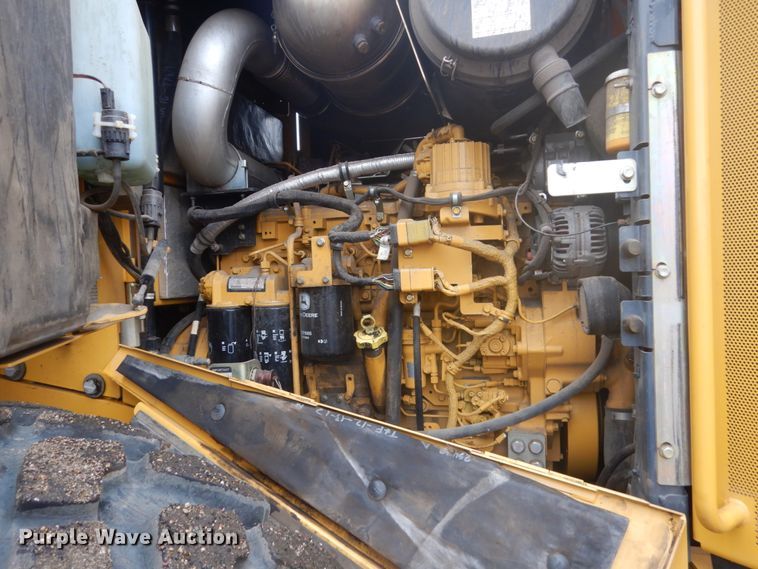 image for item FU9579 2013 John Deere 644K wheel loader