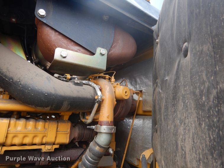 image for item FU9579 2013 John Deere 644K wheel loader