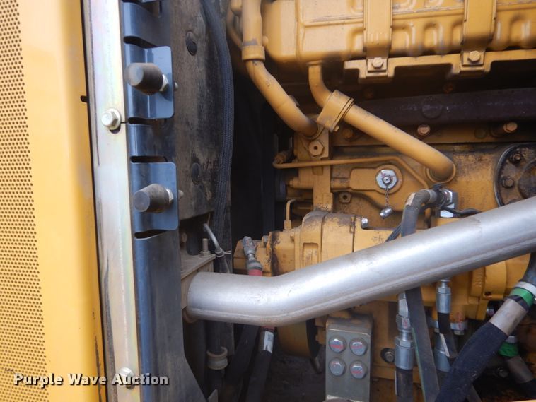 image for item FU9579 2013 John Deere 644K wheel loader