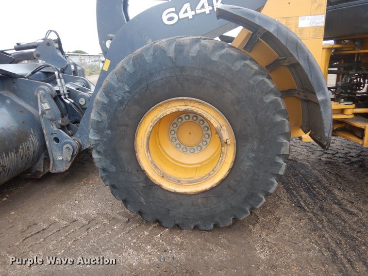 image for item FU9579 2013 John Deere 644K wheel loader