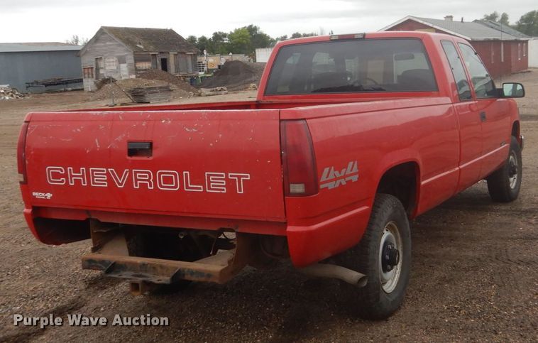 image for item FU9580 1996 Chevrolet K1500 Ext. Cab pickup truck