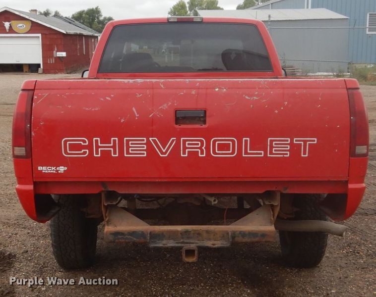 image for item FU9580 1996 Chevrolet K1500 Ext. Cab pickup truck