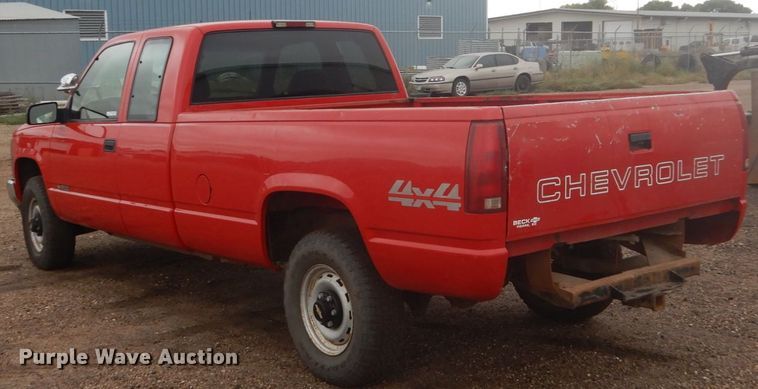 image for item FU9580 1996 Chevrolet K1500 Ext. Cab pickup truck