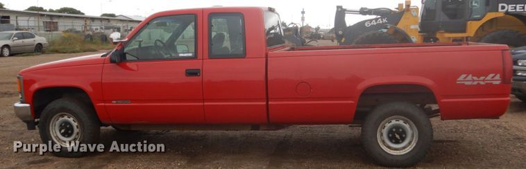 image for item FU9580 1996 Chevrolet K1500 Ext. Cab pickup truck