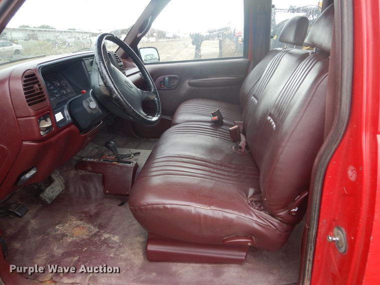 image for item FU9580 1996 Chevrolet K1500 Ext. Cab pickup truck