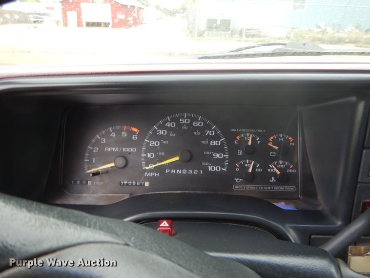 image for item FU9580 1996 Chevrolet K1500 Ext. Cab pickup truck