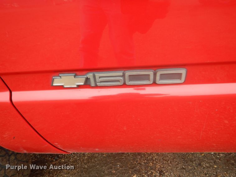 image for item FU9580 1996 Chevrolet K1500 Ext. Cab pickup truck