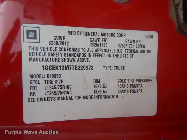 image for item FU9580 1996 Chevrolet K1500 Ext. Cab pickup truck