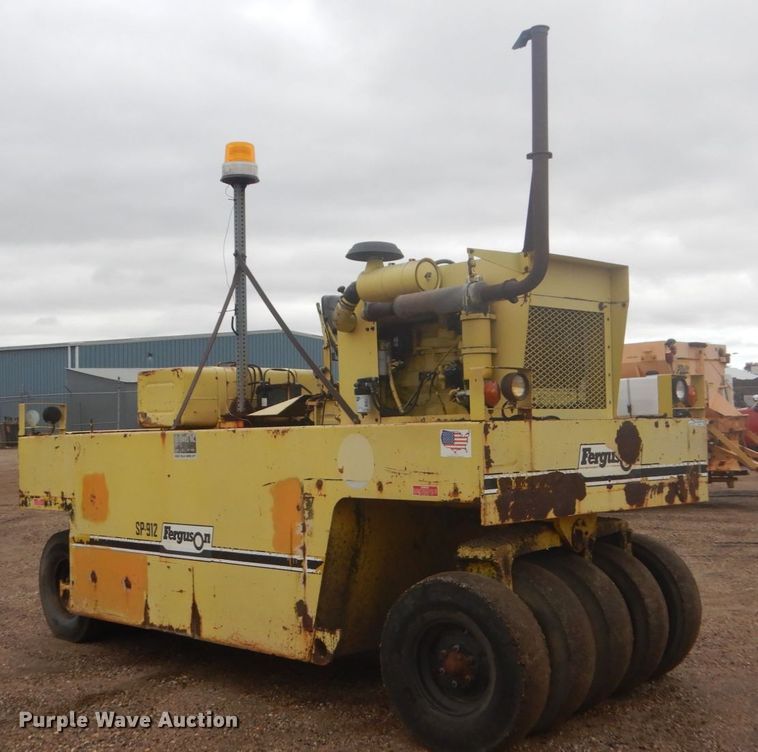 image for item FU9581 Ferguson SP-912 pneumatic roller