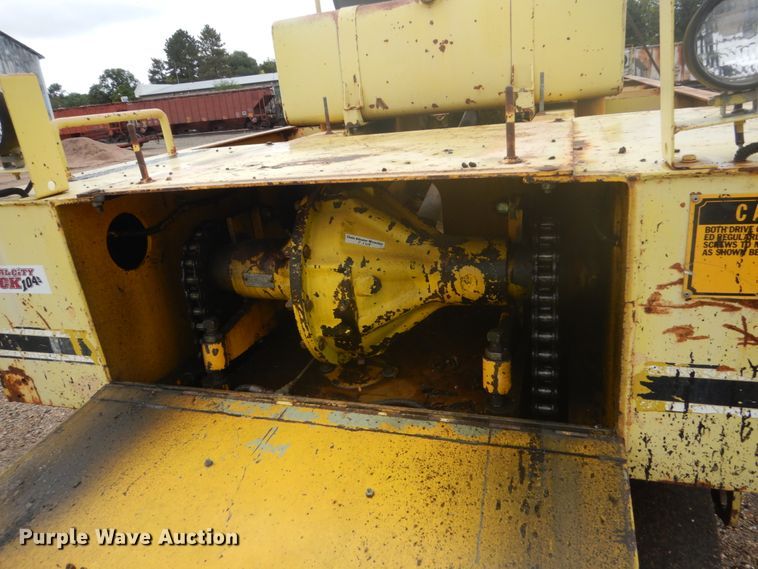 image for item FU9581 Ferguson SP-912 pneumatic roller