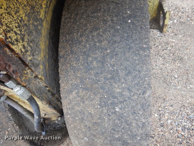 image for item FU9581 Ferguson SP-912 pneumatic roller