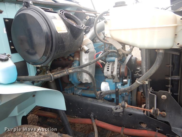 image for item FU9582 1997 International 4700 spreader truck