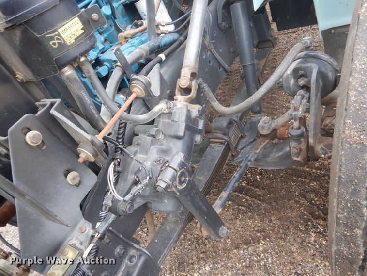 image for item FU9582 1997 International 4700 spreader truck