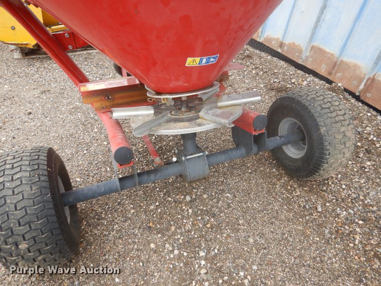 image for item FU9584 Gearmore PTB560 spreader