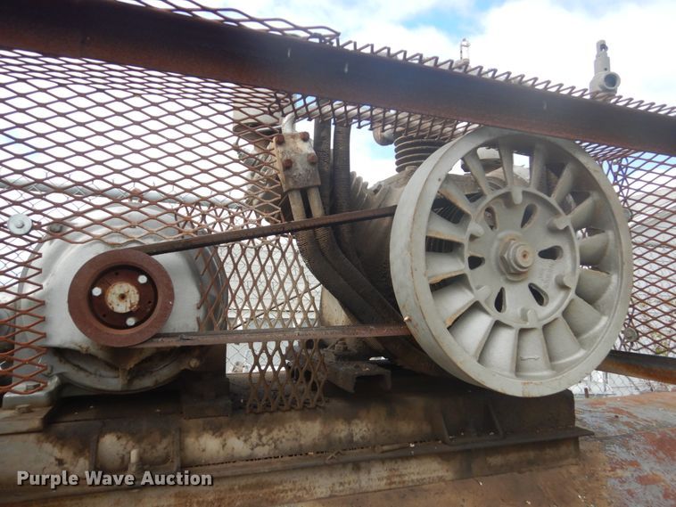 image for item FU9590 Worthington air compressor