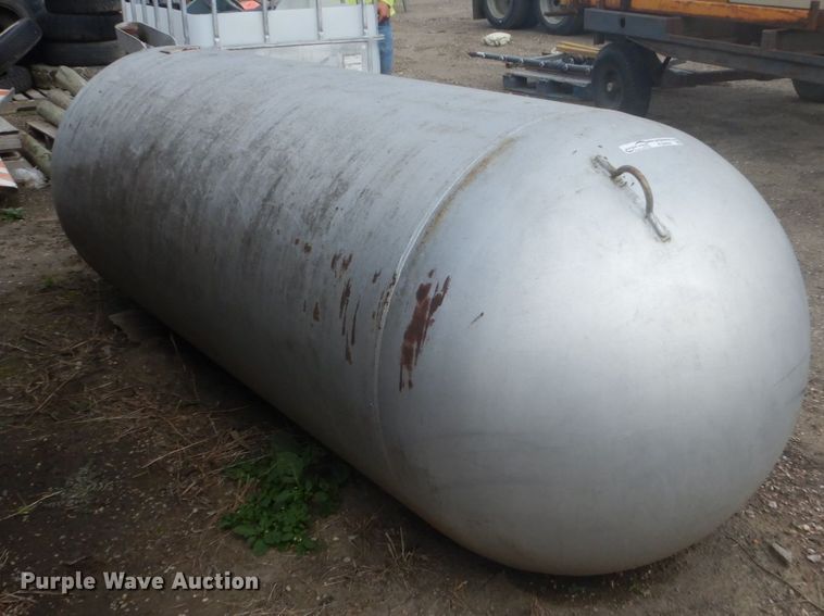 image for item FU9591 Butler propane tank