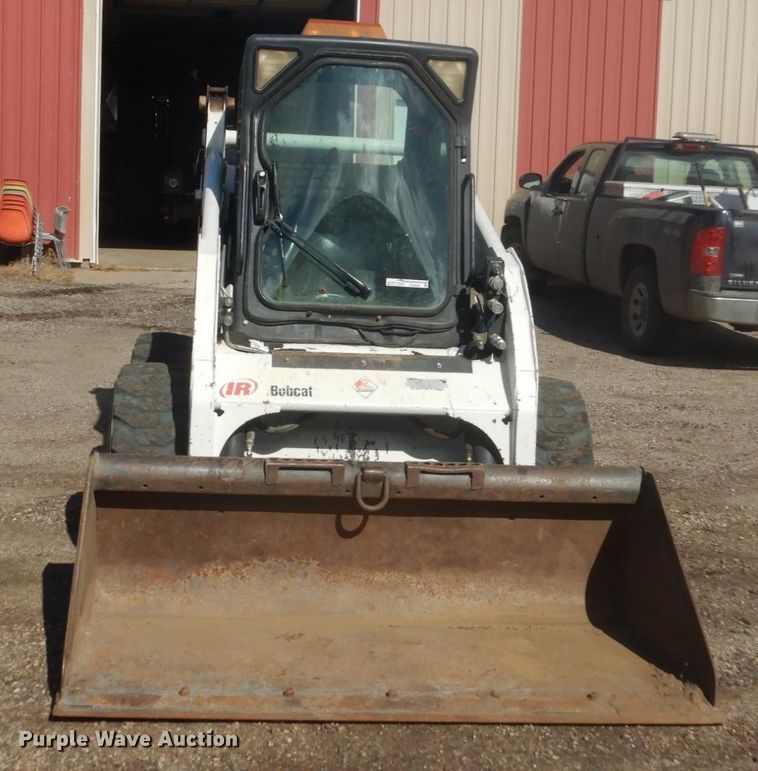 image for item FU9594 2000 Bobcat 773 skid steer