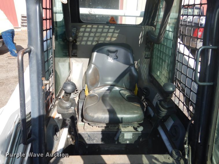 image for item FU9594 2000 Bobcat 773 skid steer