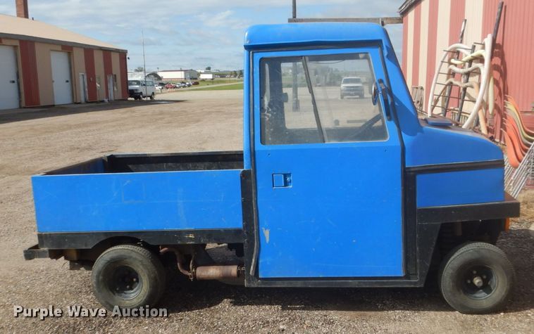 image for item FU9595 1984 Cushman 898452-8420 utility vehicle