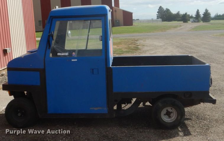 image for item FU9595 1984 Cushman 898452-8420 utility vehicle