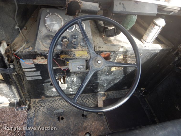 image for item FU9595 1984 Cushman 898452-8420 utility vehicle