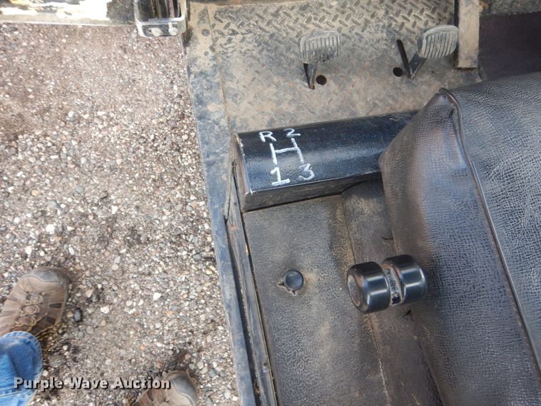 image for item FU9595 1984 Cushman 898452-8420 utility vehicle