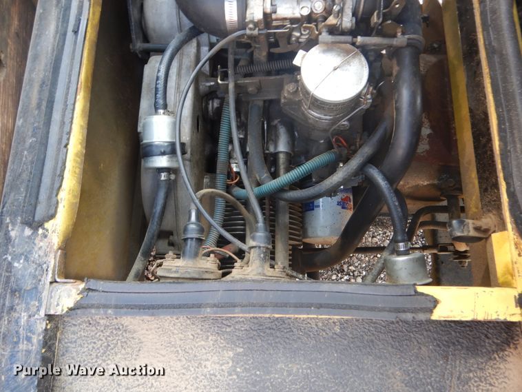 image for item FU9595 1984 Cushman 898452-8420 utility vehicle