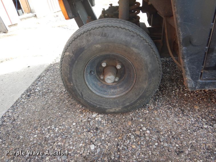 image for item FU9595 1984 Cushman 898452-8420 utility vehicle