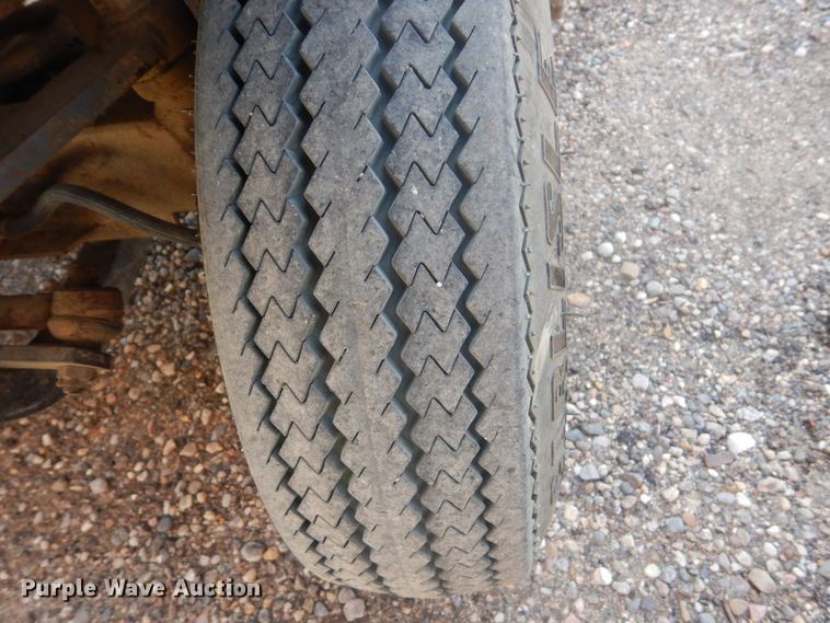 image for item FU9595 1984 Cushman 898452-8420 utility vehicle