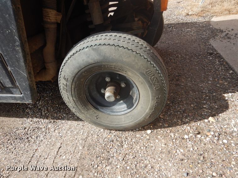 image for item FU9595 1984 Cushman 898452-8420 utility vehicle