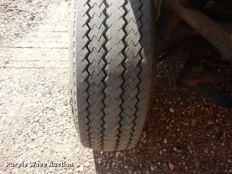 image for item FU9595 1984 Cushman 898452-8420 utility vehicle