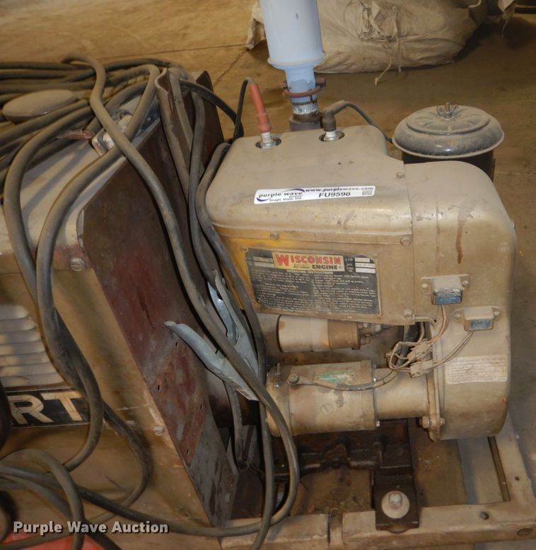 image for item FU9598 Hobart 6-213 welder