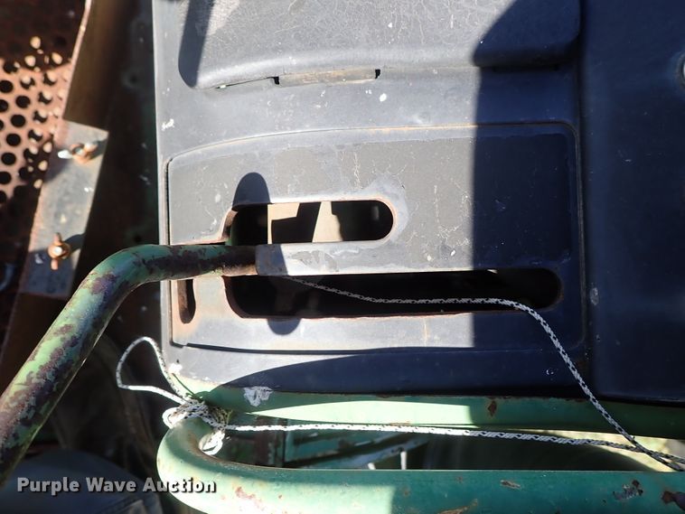 image for item GA9886 John Deere 3020 tractor