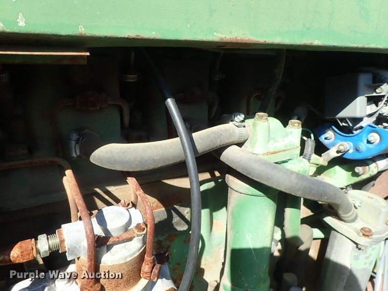 image for item GA9886 John Deere 3020 tractor