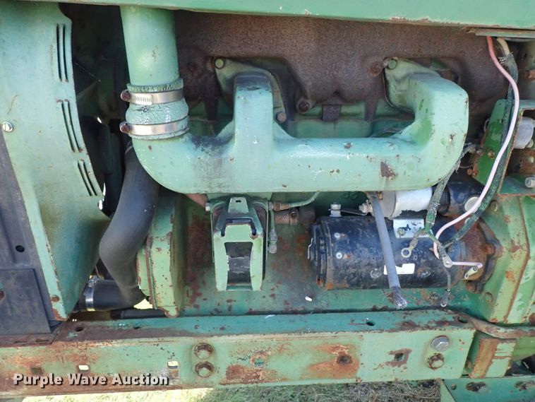 image for item GA9886 John Deere 3020 tractor