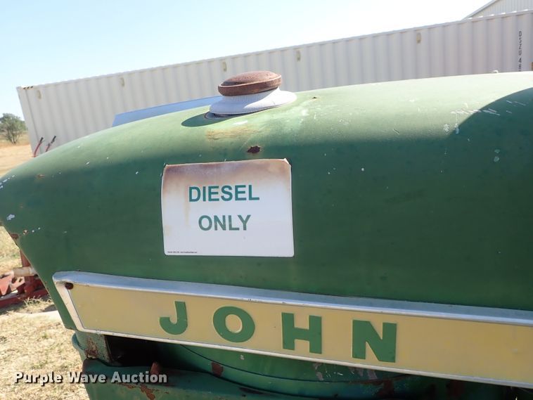 image for item GA9886 John Deere 3020 tractor