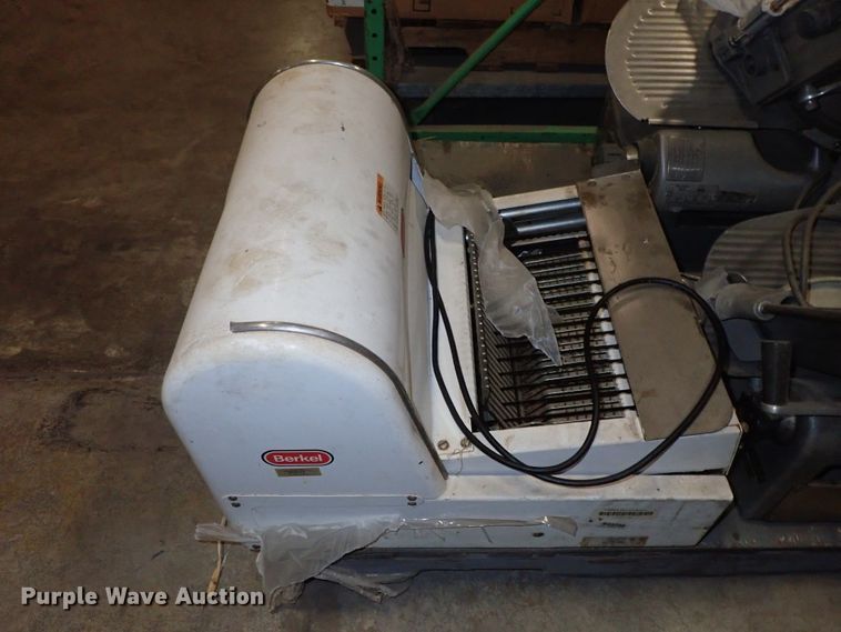 image for item GA9899 Restaurant equipment