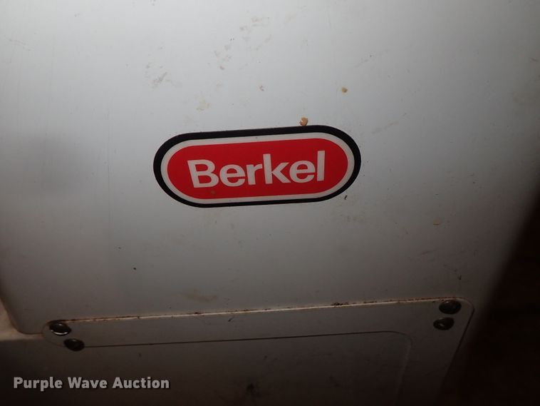 image for item GA9899 Restaurant equipment