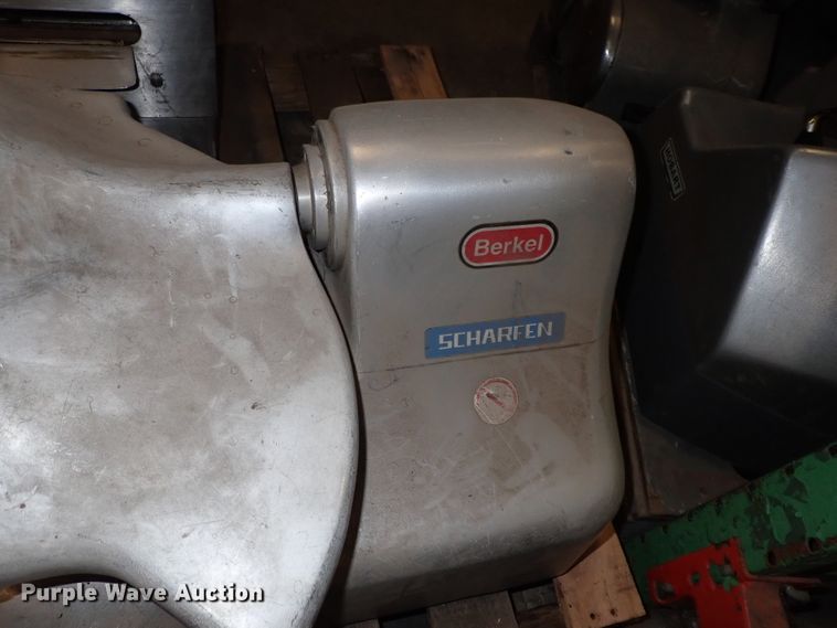 image for item GA9899 Restaurant equipment