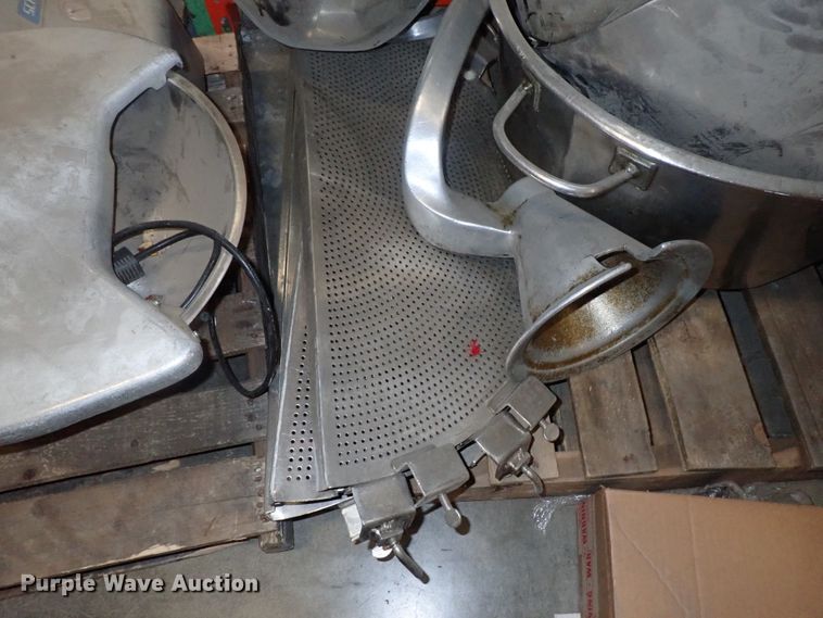 image for item GA9899 Restaurant equipment